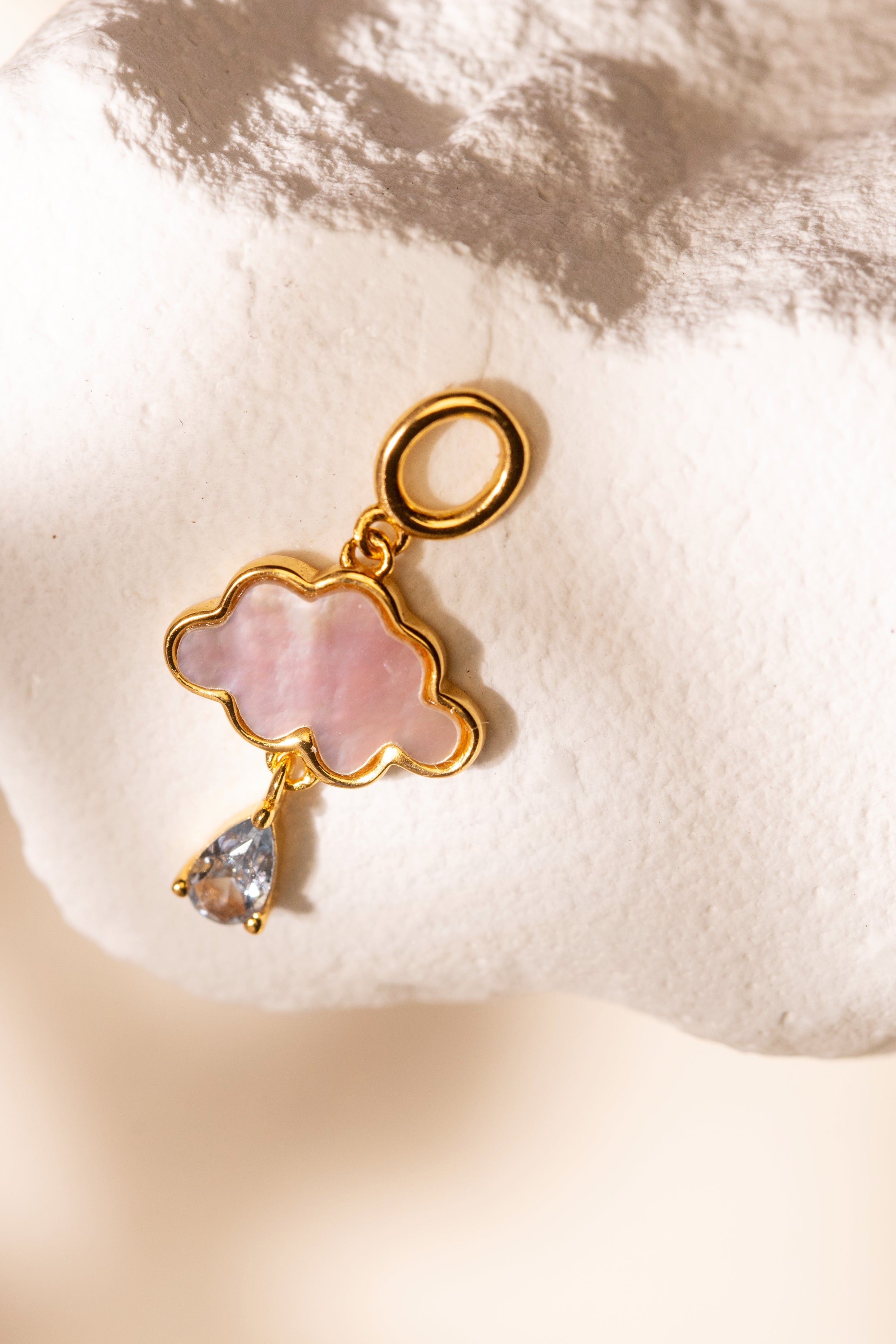 Mio Atelier Mother of Pearl Cloud Charm
